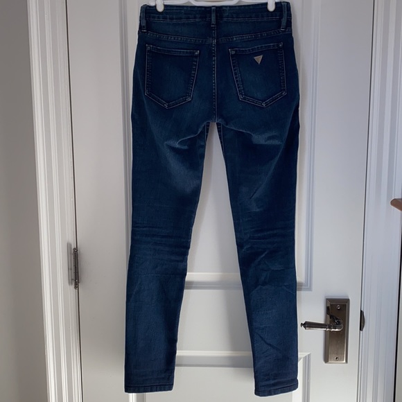Guess Curvy Sophia Skinny - Picture 4 of 4